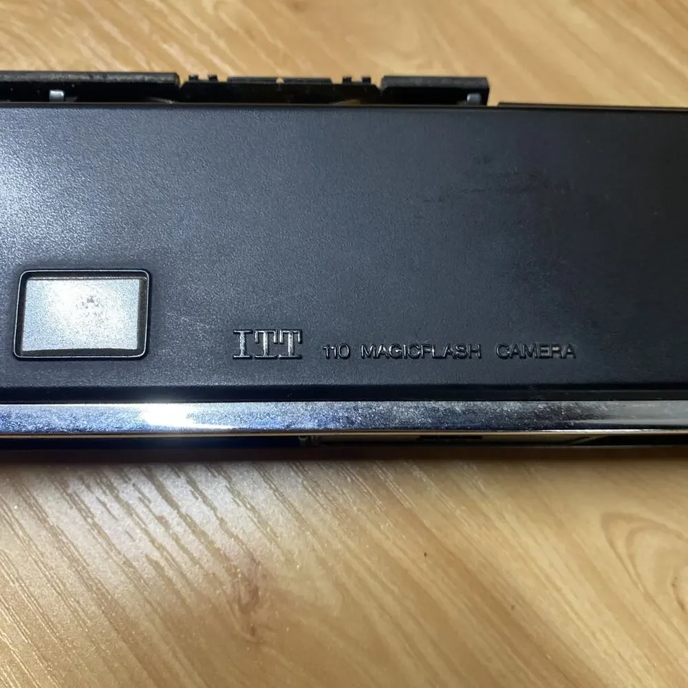 ITT MagicFlash Telephoto - 110 Film Camera Vintage 1979 Untested
